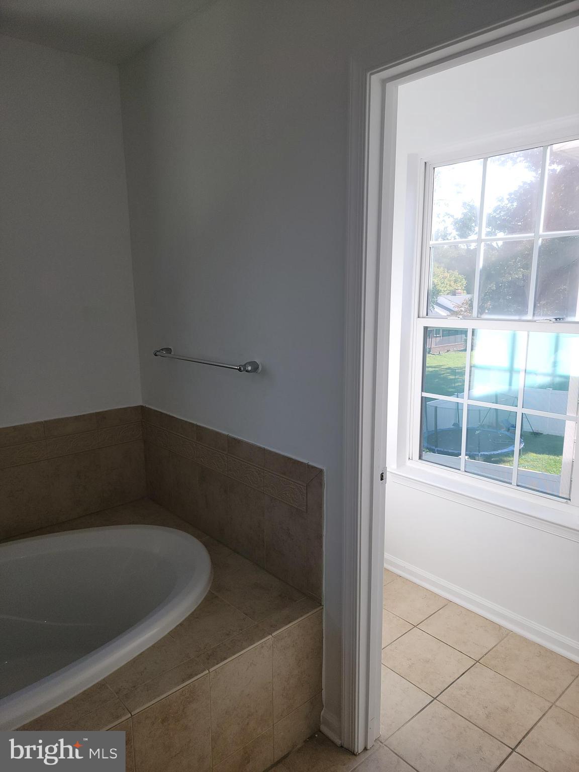 1218 Graycliff Lane Odenton, MD 21113 - Photo 30 of 59 MasterBath