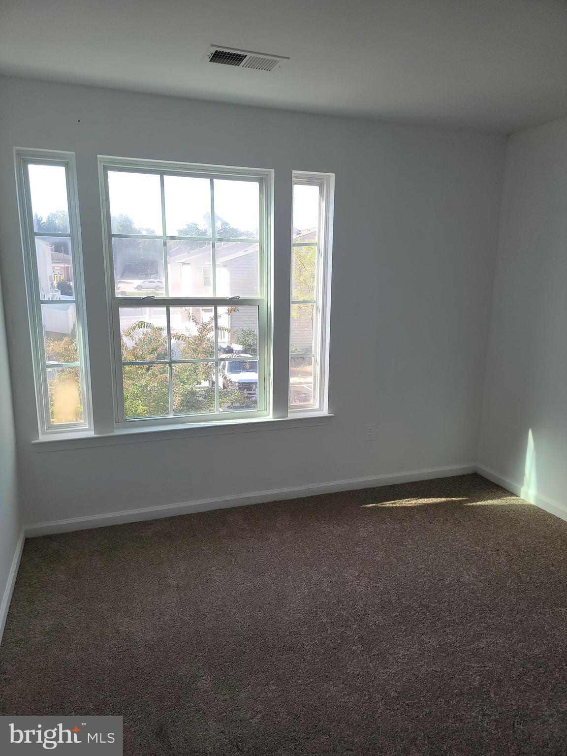 1218 Graycliff Lane Odenton, MD 21113 - Photo 39 of 59 Room1