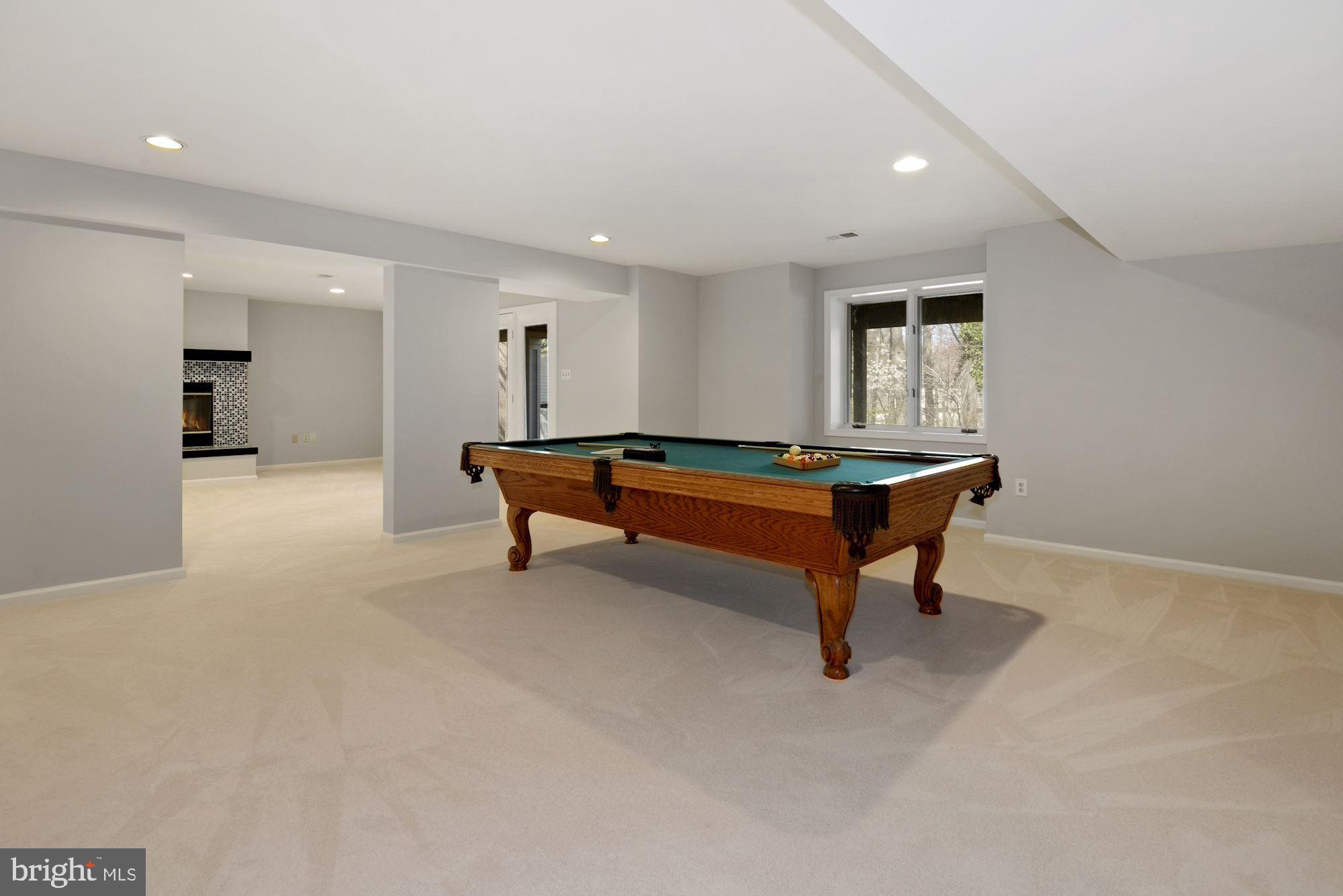 1308 Stamford Way Reston, VA 20194 - Photo 34 of 53 Billiards Anyone?