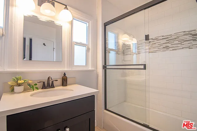 $1,598,000 | 502 North Crescent Heights Boulevard, Los Angeles, CA 90048