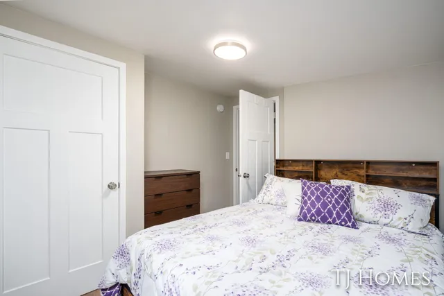 $309,900 | 6048 Stewart Woods Drive, Delton, MI 49046