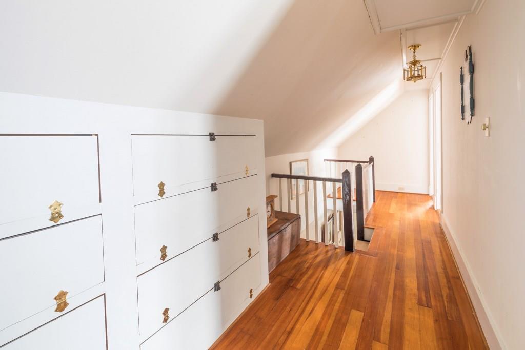 6 Pier Road Kennebunkport, ME 04046 - Photo 22 of 24 Between one of the bathrooms and the...
