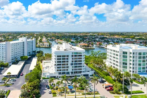$899,000 | 3210 South Ocean Boulevard, Unit 805, Highland Beach, FL 33487