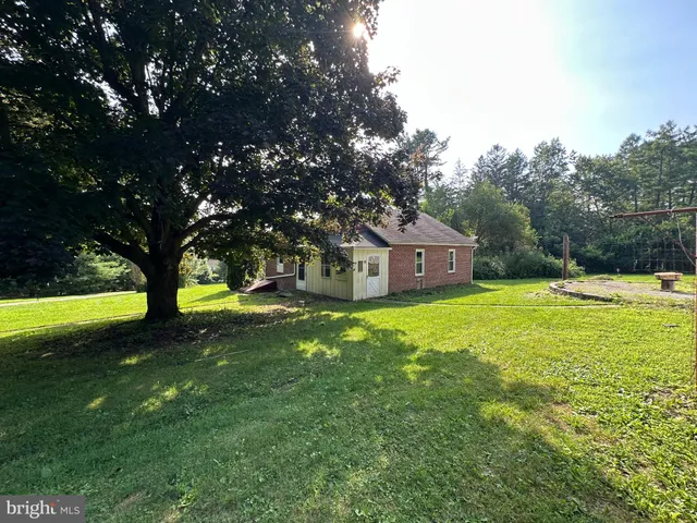 $1,695 | 4599 Carlisle Road, Gardners, PA 17324