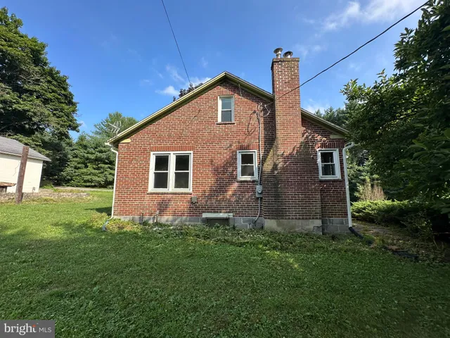$1,695 | 4599 Carlisle Road, Gardners, PA 17324