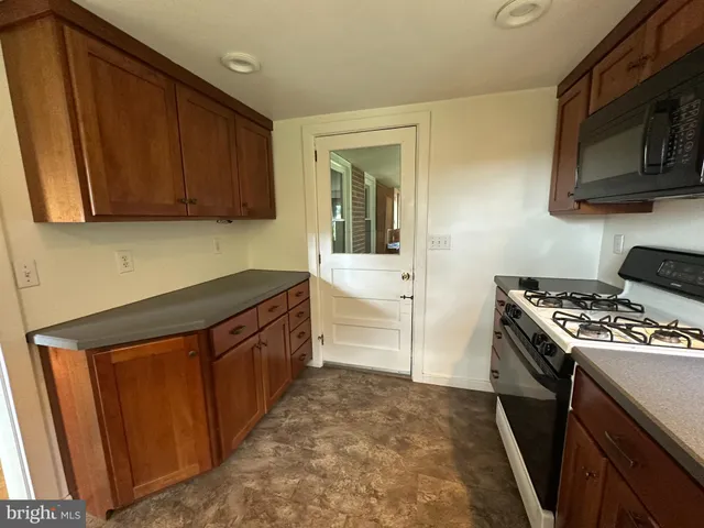 $1,695 | 4599 Carlisle Road, Gardners, PA 17324