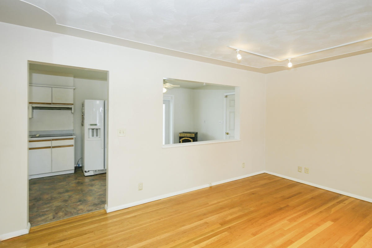 57155 Buckhorn Road Three Rivers, MI 49093 - Photo 8 of 30 57155 Buckhorn Rd-105
