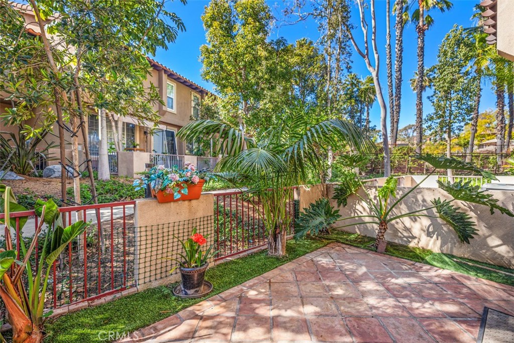 288 Pasto Rico Rancho Santa Margarita, CA 92688 - Photo 14 of 29 Backyard Patio