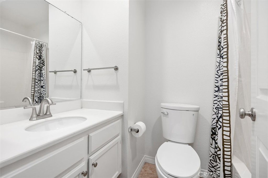 288 Pasto Rico Rancho Santa Margarita, CA 92688 - Photo 19 of 29 Secondary Bathroom