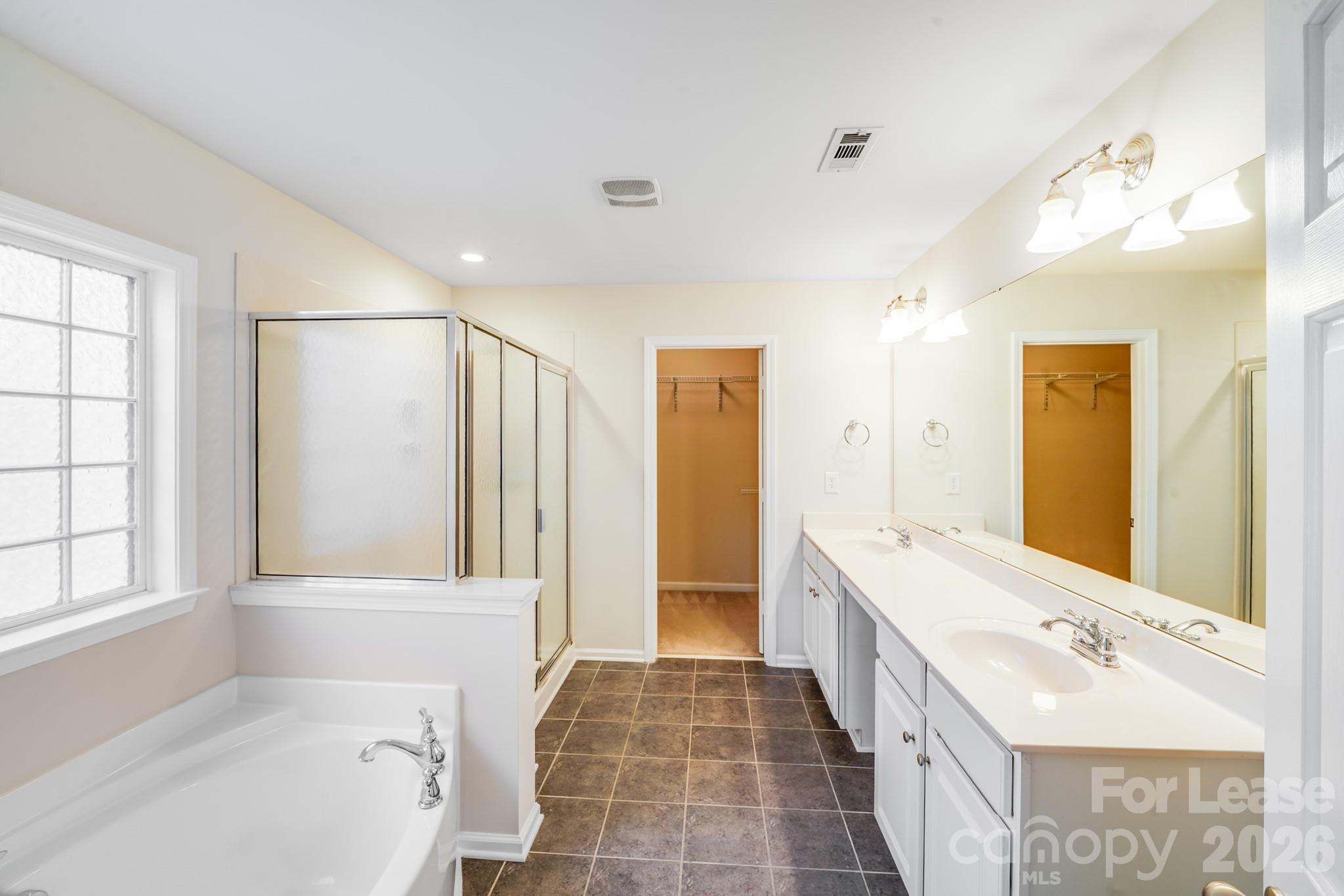 9710 Rocky Ford Road Charlotte, NC 28269 - Photo 24 of 33