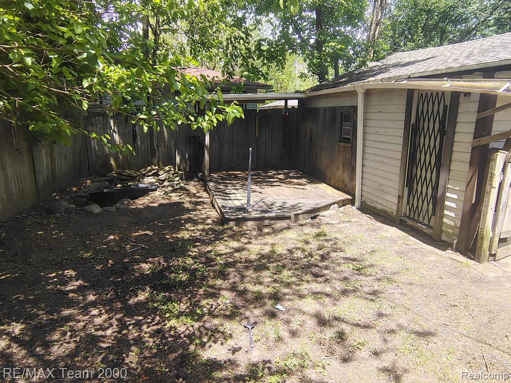 24806 Frisbee Street Detroit, MI 48219 - Photo 34 of 34