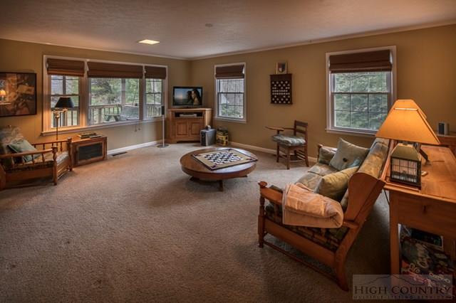 196 Oak Street Boone, NC 28607 - Photo 26 of 38 Gallery Image 26