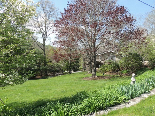 196 Oak Street Boone, NC 28607 - Photo 37 of 38 Gallery Image 37