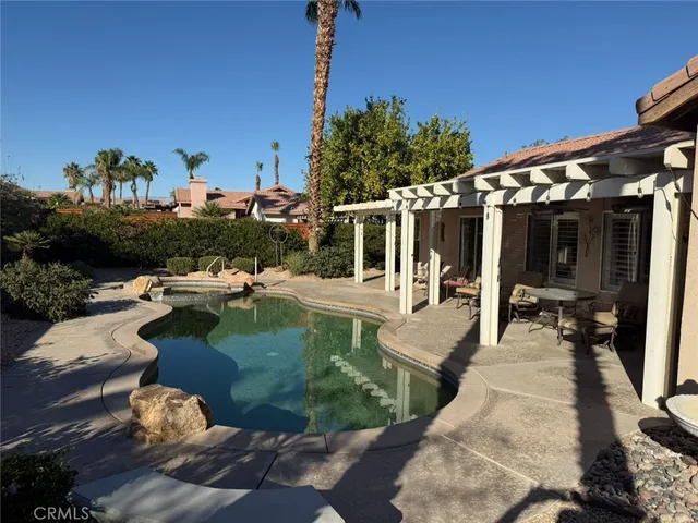 $4,200 | 37677 Emerson Drive, Palm Desert, CA 92211