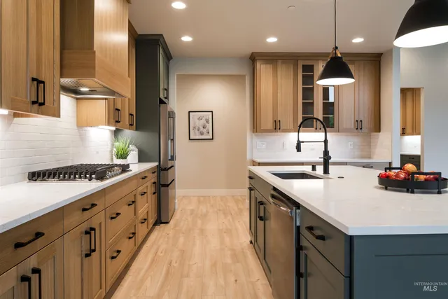 $1,114,900 | 7542 West Flathead Lake Street, Eagle, ID 83616