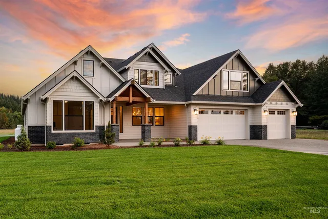 $1,114,900 | 7542 West Flathead Lake Street, Eagle, ID 83616