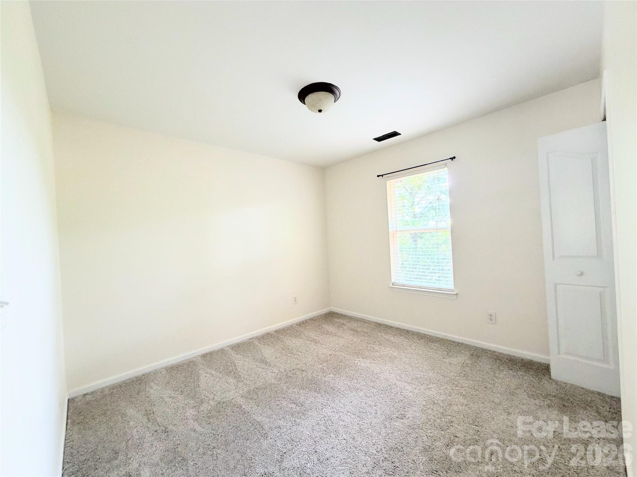 7135 Haines Mill Road Charlotte, NC 28273 - Photo 9 of 18 Gallery Image 9
