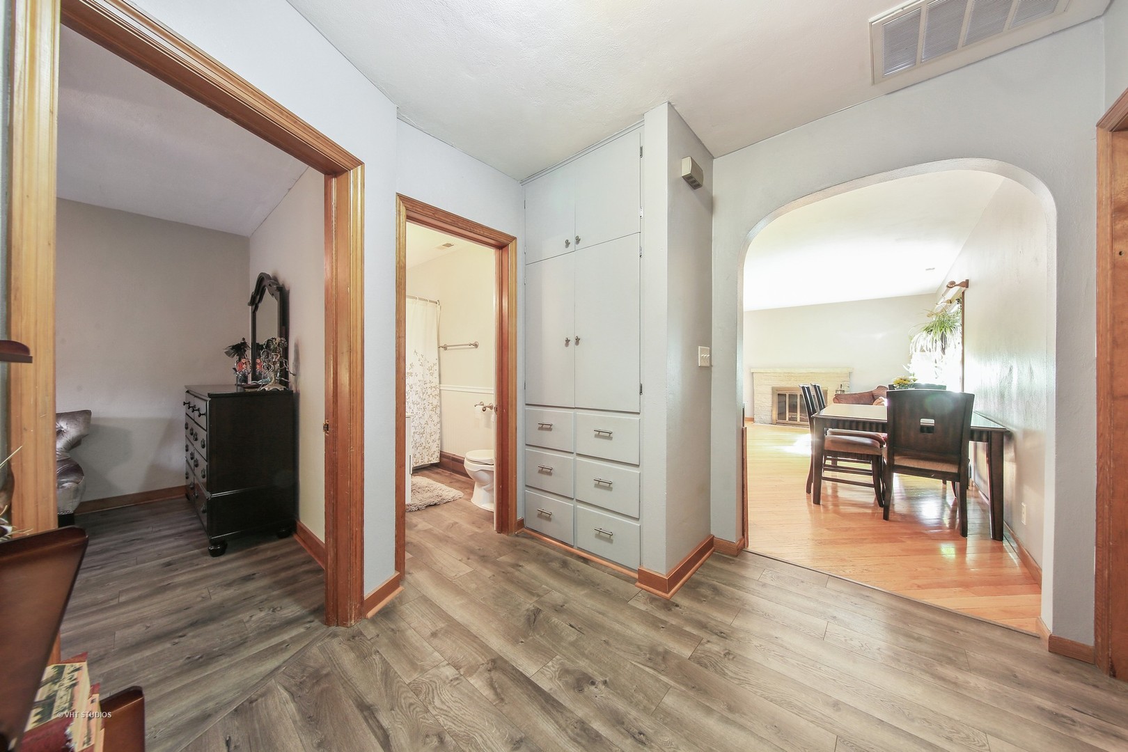 418 East Ravine Street Willow Springs, IL 60480 - Photo 8 of 17