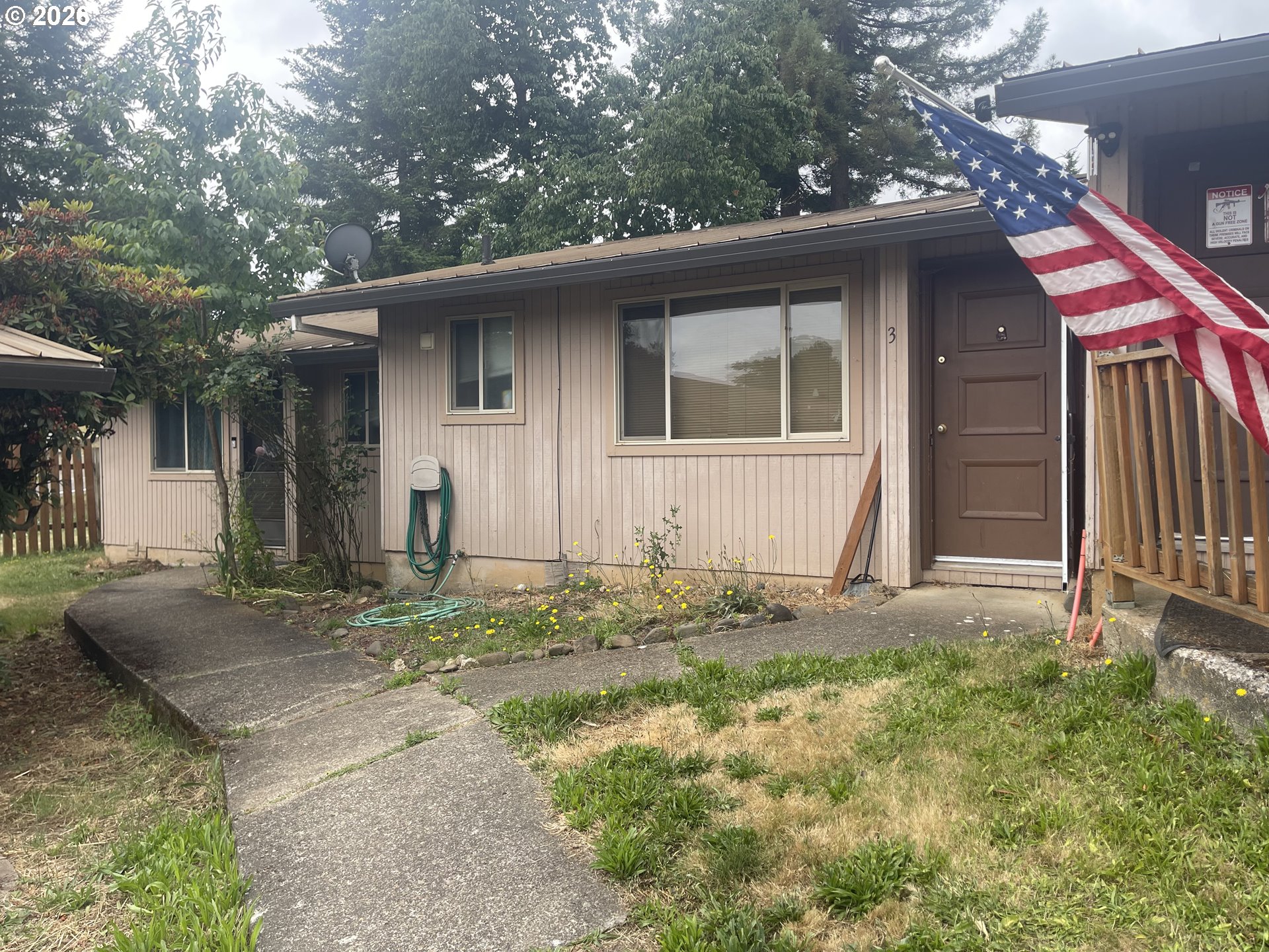 441 Southwest Walnut Street Willamina, OR 97396 - Photo 5 of 9