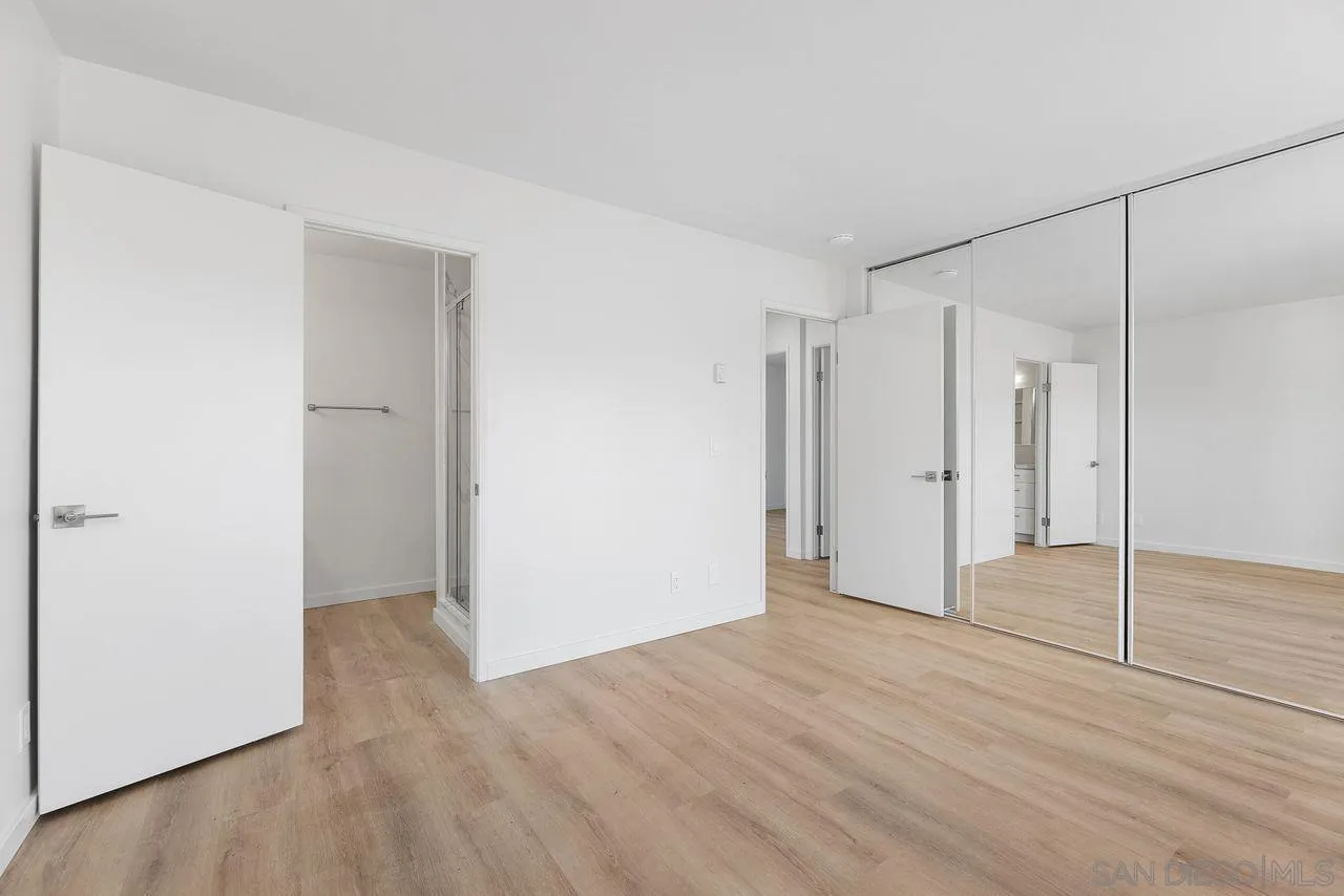 285 Aspenwood Lane Encinitas, CA 92024 - Photo 24 of 39 a view of an empty room