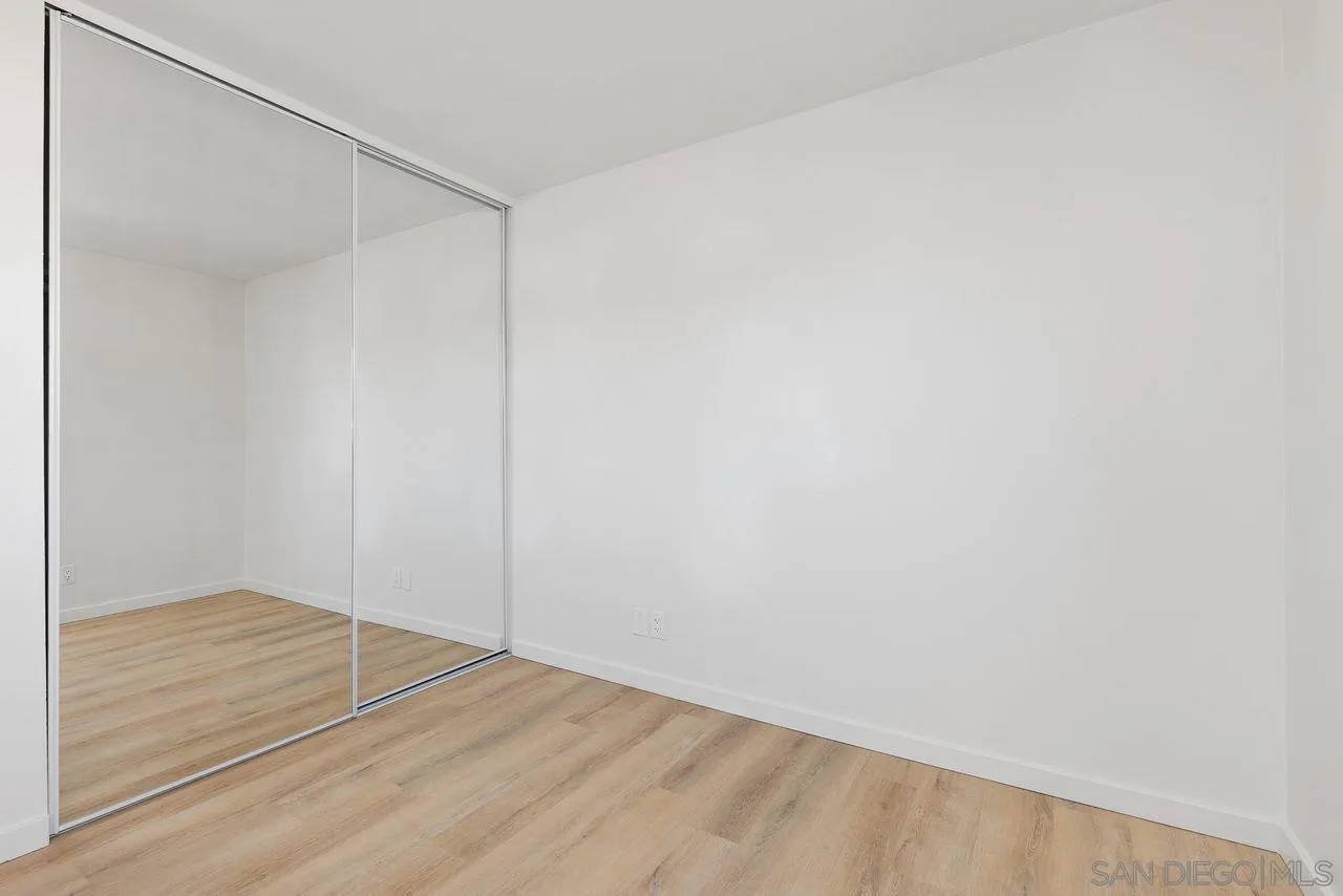 285 Aspenwood Lane Encinitas, CA 92024 - Photo 34 of 39 a view of an empty room