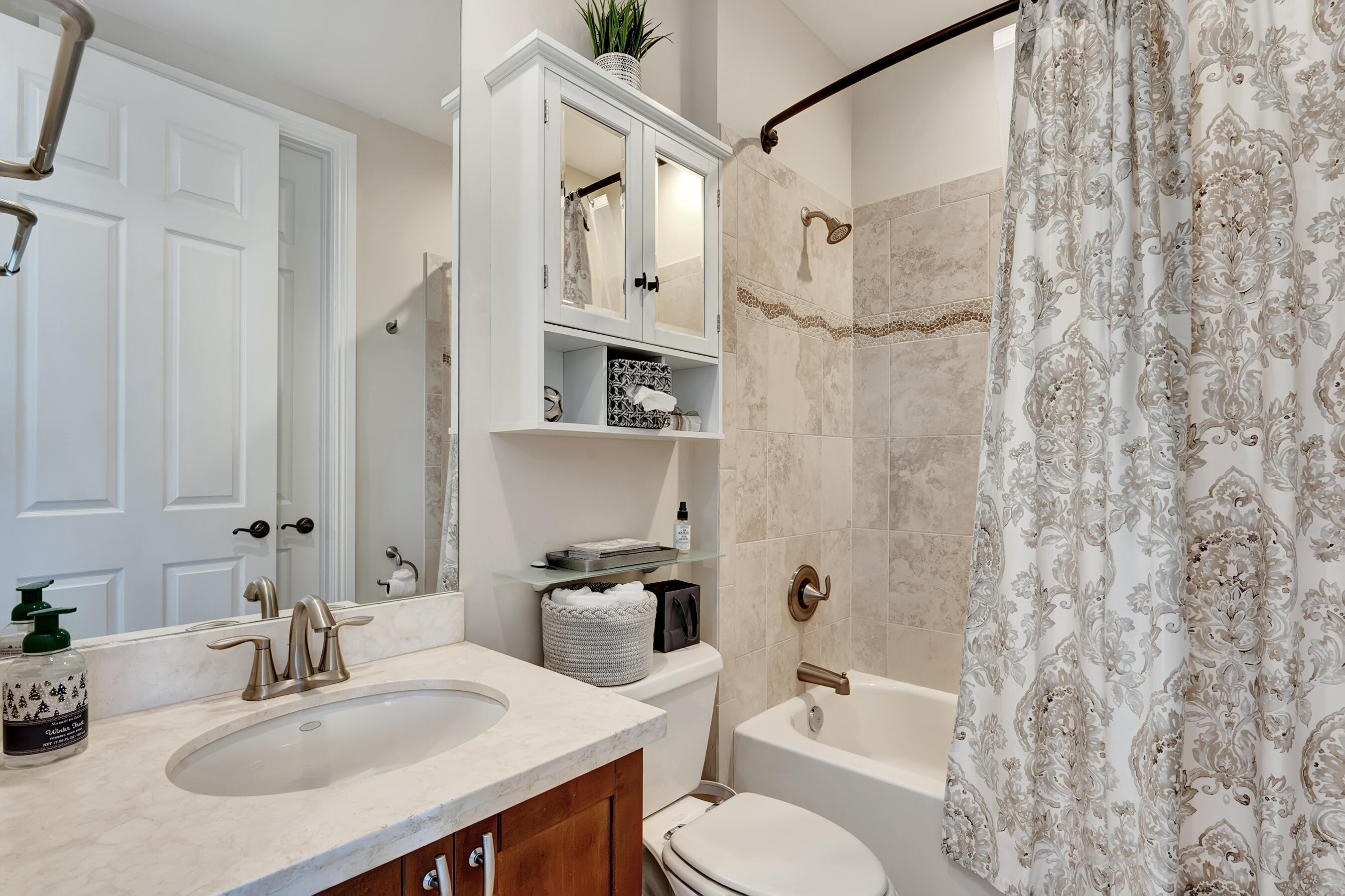 3061 Waterside Circle Boynton Beach, FL 33435 - Photo 15 of 39 a bathroom with a sink toilet and shower