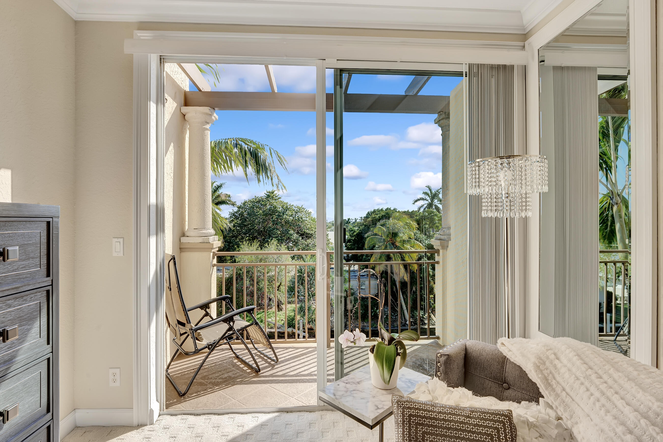 3061 Waterside Circle Boynton Beach, FL 33435 - Photo 32 of 39 a view of a balcony and dining area