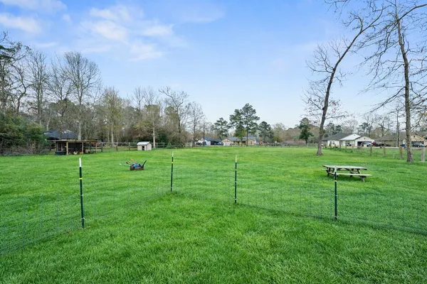 $375,000 | 120 County Road, Splendora, TX 77372