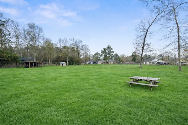 $375,000 | 120 County Road, Splendora, TX 77372