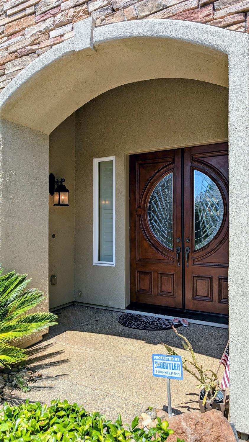 4389 Kilroy Court Rancho Cordova, CA 95742 - Photo 3 of 47 a front view of a house