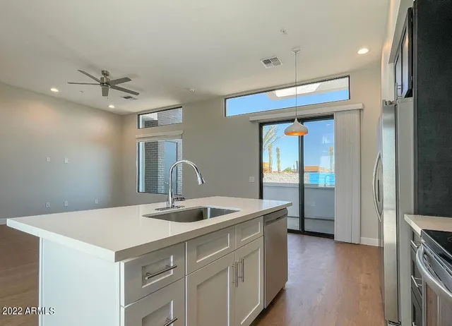 $2,395 | 6060 East Baseline Road, Unit 154, Mesa, AZ 85206