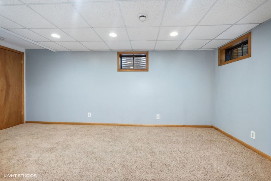 1073 Southgate Road New Lenox, IL 60451 - Photo 13 of 18 a view of an empty room with a window