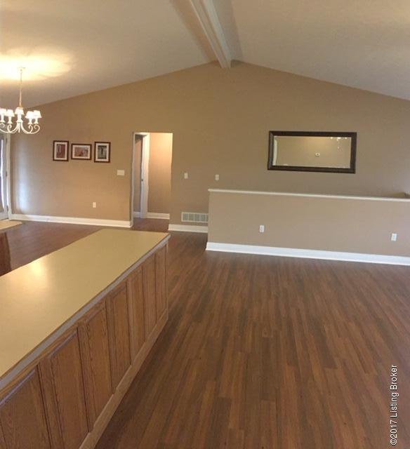 4825 Old State Road Brandenburg, KY 40108 - Photo 6 of 17 IMG_3500