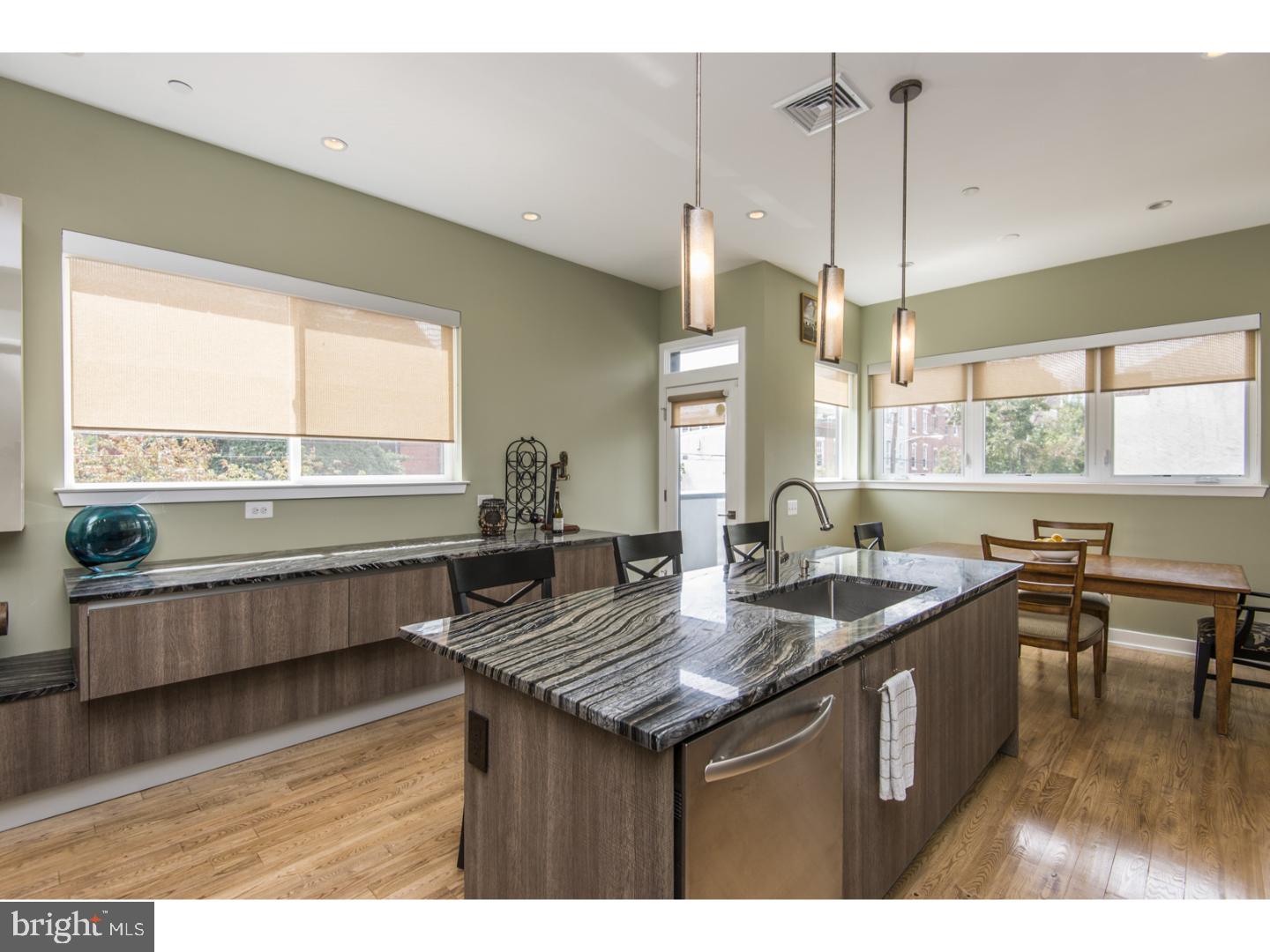 307-9 Reed Street, Unit F Philadelphia, PA 19147 - Photo 4 of 22
