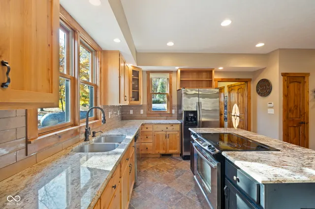 $850,000 | 7563 Grizzly Drive, Nineveh, IN 46164