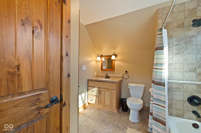 $850,000 | 7563 Grizzly Drive, Nineveh, IN 46164