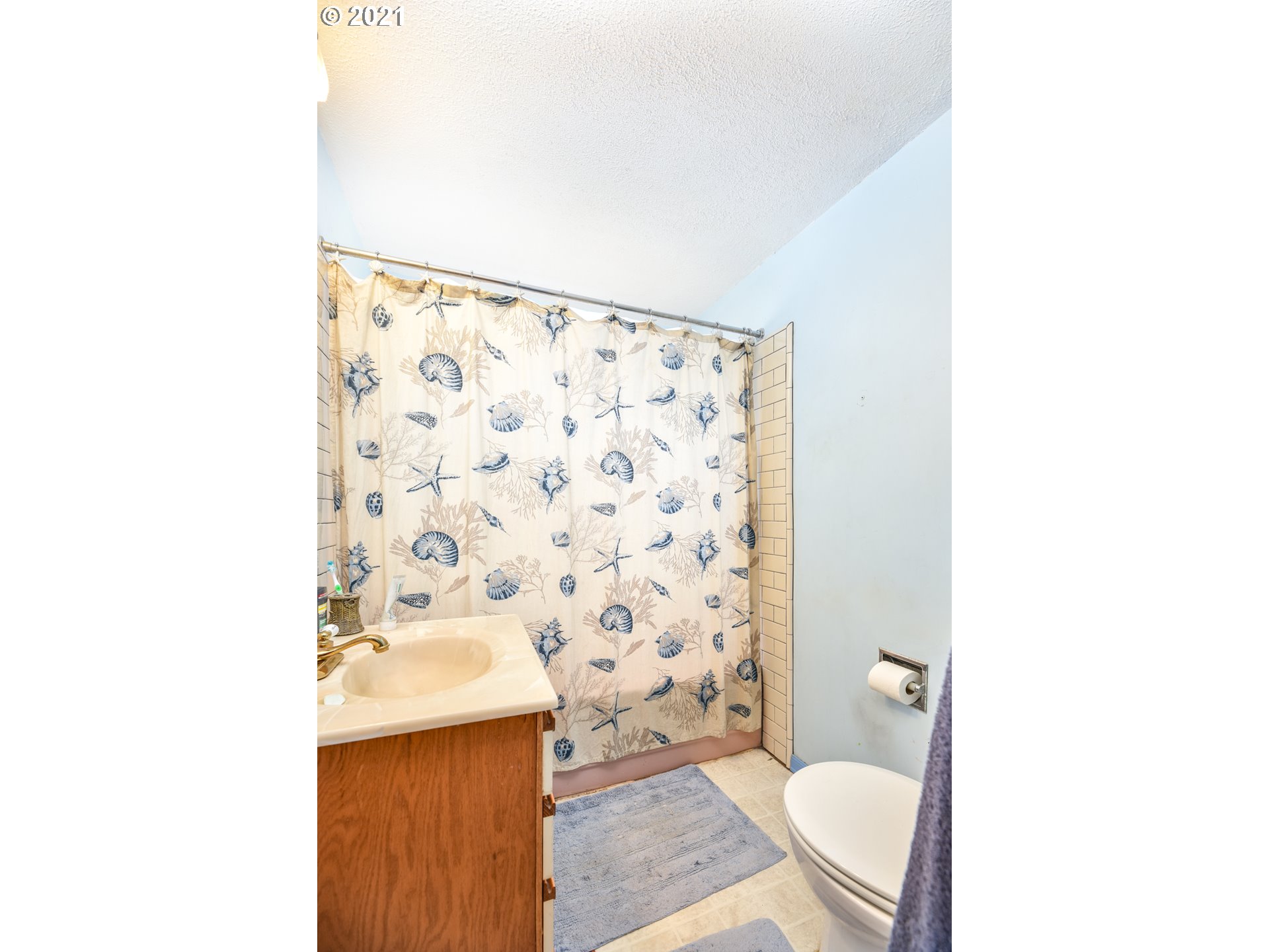 116 Merry Lane Eugene, OR 97404 - Photo 19 of 26 Gallery Image 19