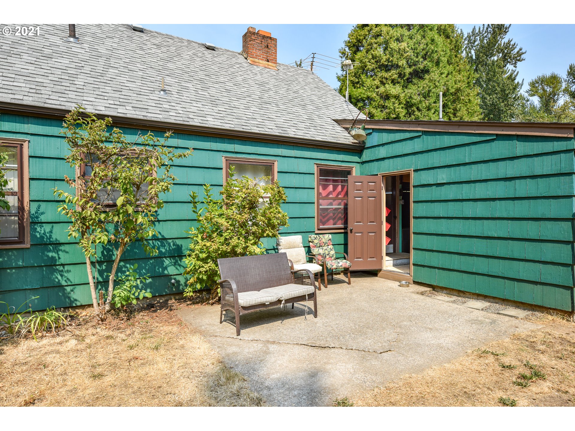 116 Merry Lane Eugene, OR 97404 - Photo 26 of 26 Gallery Image 26