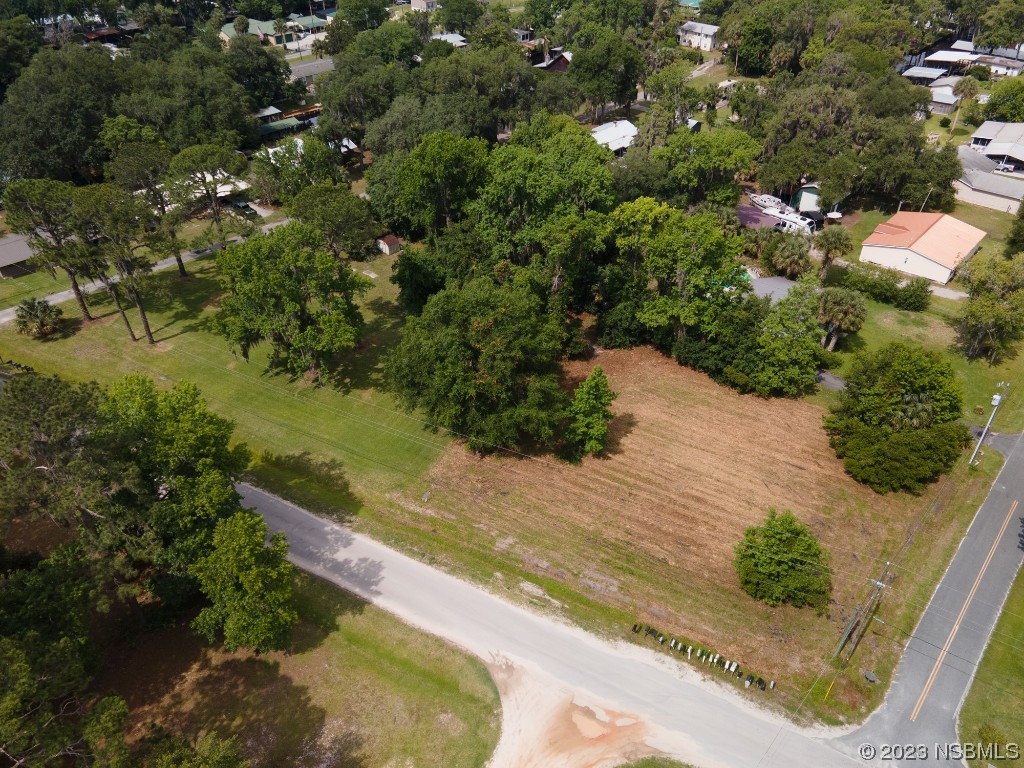 217 Hess Road Crescent City, FL 32112 - Photo 10 of 18 Gallery Image 10