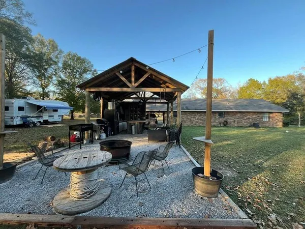 $190,000 | 89 Karen Drive, Deville, LA 71328