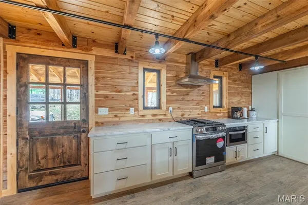 $375,000 | 970 Ripley 142w-1, Doniphan, MO 63935