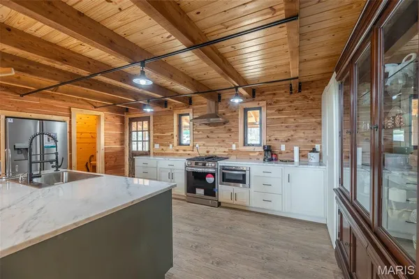 $375,000 | 970 Ripley 142w-1, Doniphan, MO 63935