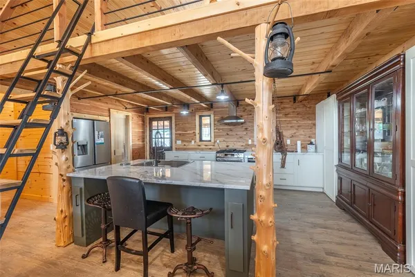 $375,000 | 970 Ripley 142w-1, Doniphan, MO 63935