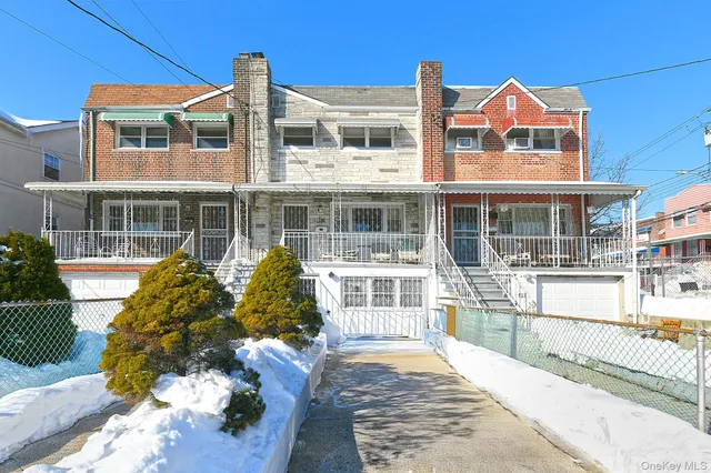 $688,000 | 3617 Laconia Avenue | Williamsbridge