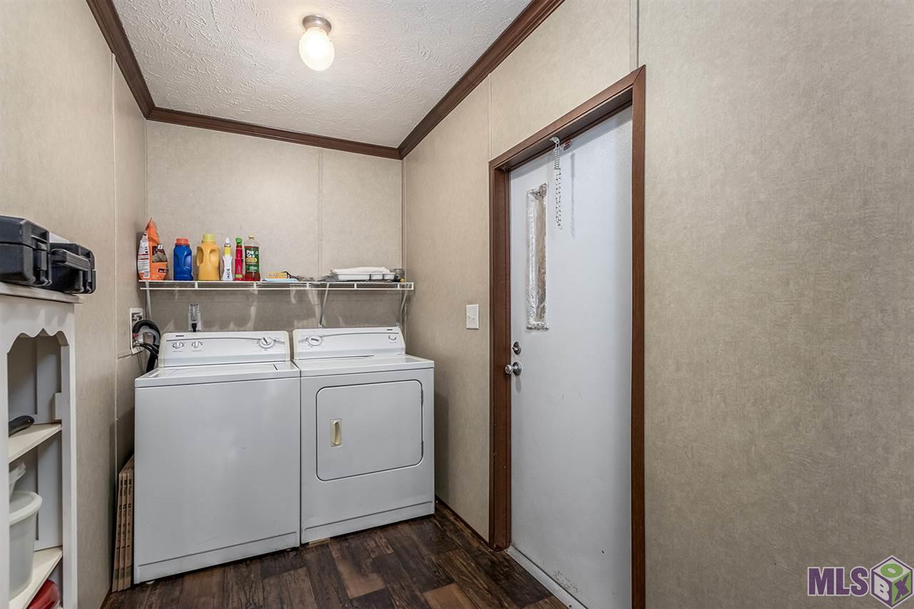 46461 Family Acres Road St. Amant, LA 70774 - Photo 15 of 18 Utility Room