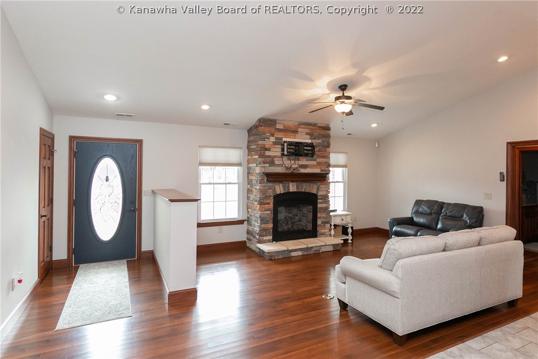 Gallery Image 7