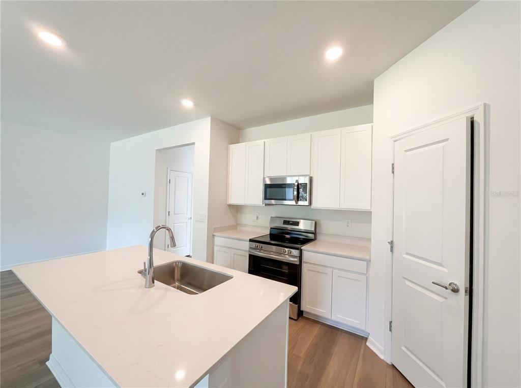 19642 Southwest 82nd Loop Dunnellon, FL 34432 - Photo 13 of 24