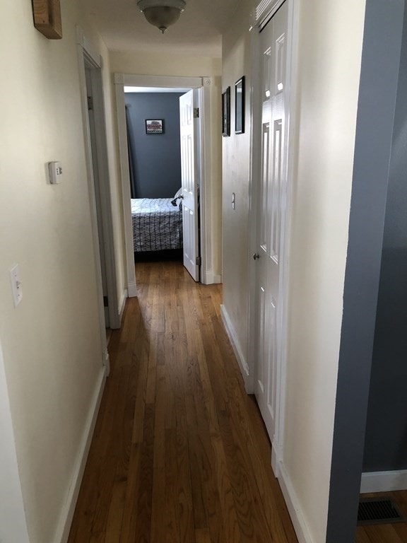 110 Sierra Vista Road Springfield, MA 01128 - Photo 5 of 9