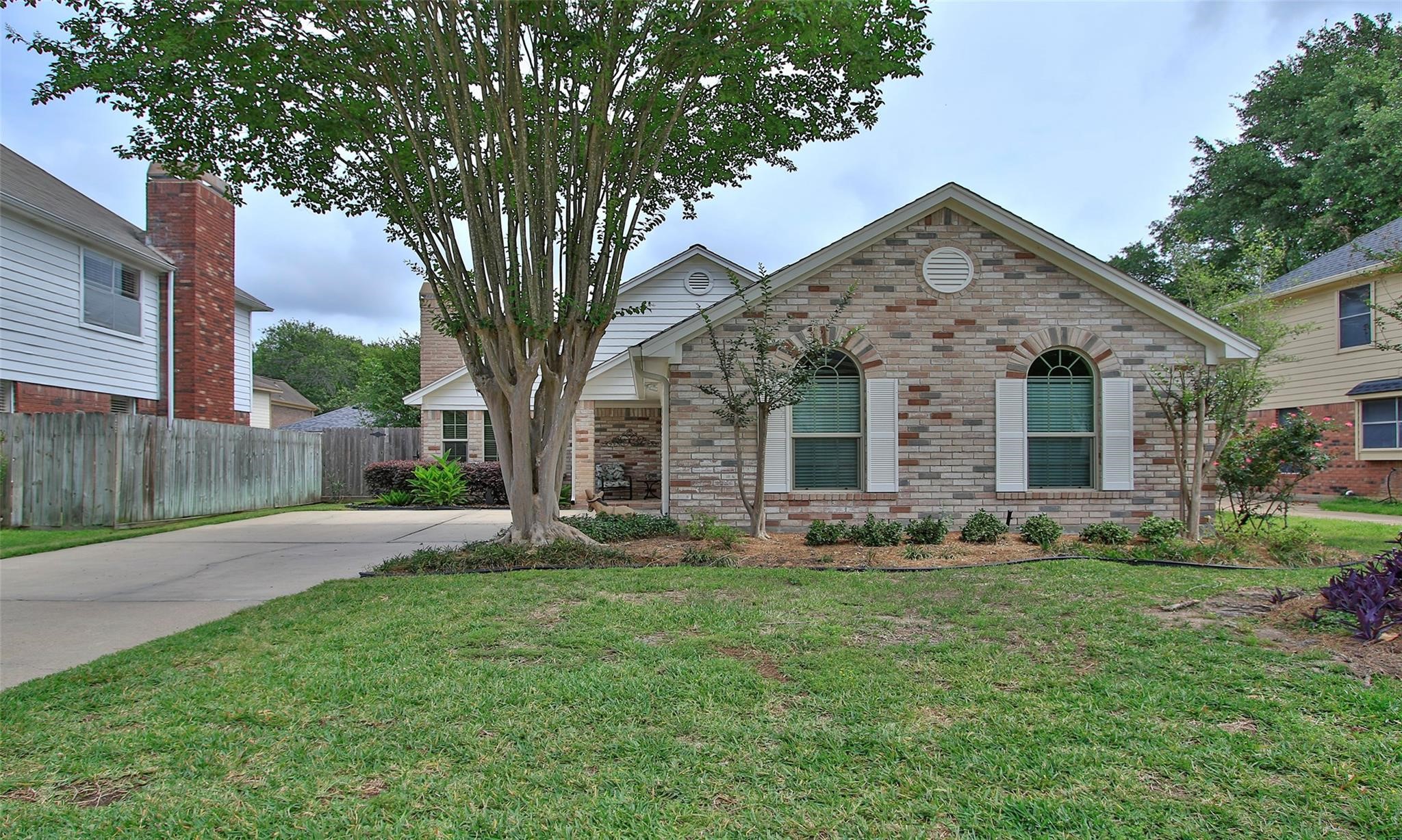16422 Willingham Way Houston, TX 77095 - Photo 3 of 21