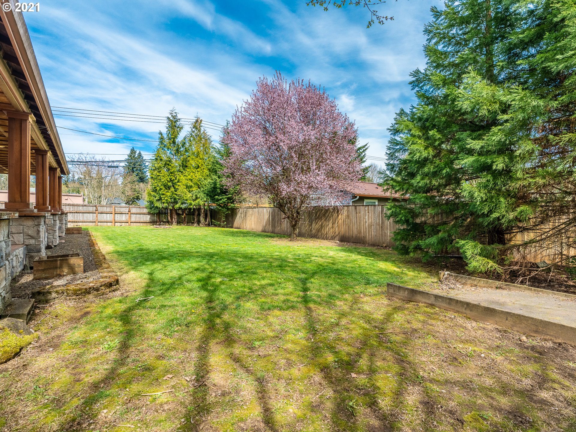 17850 Pilkington Road Lake Oswego, OR 97035 - Photo 3 of 32